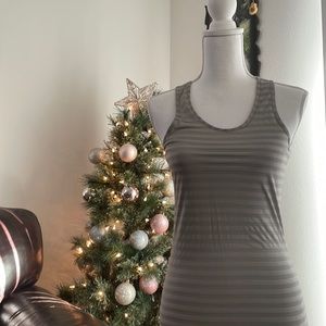 Kocca Light Sheer Green Women’s Top Size S